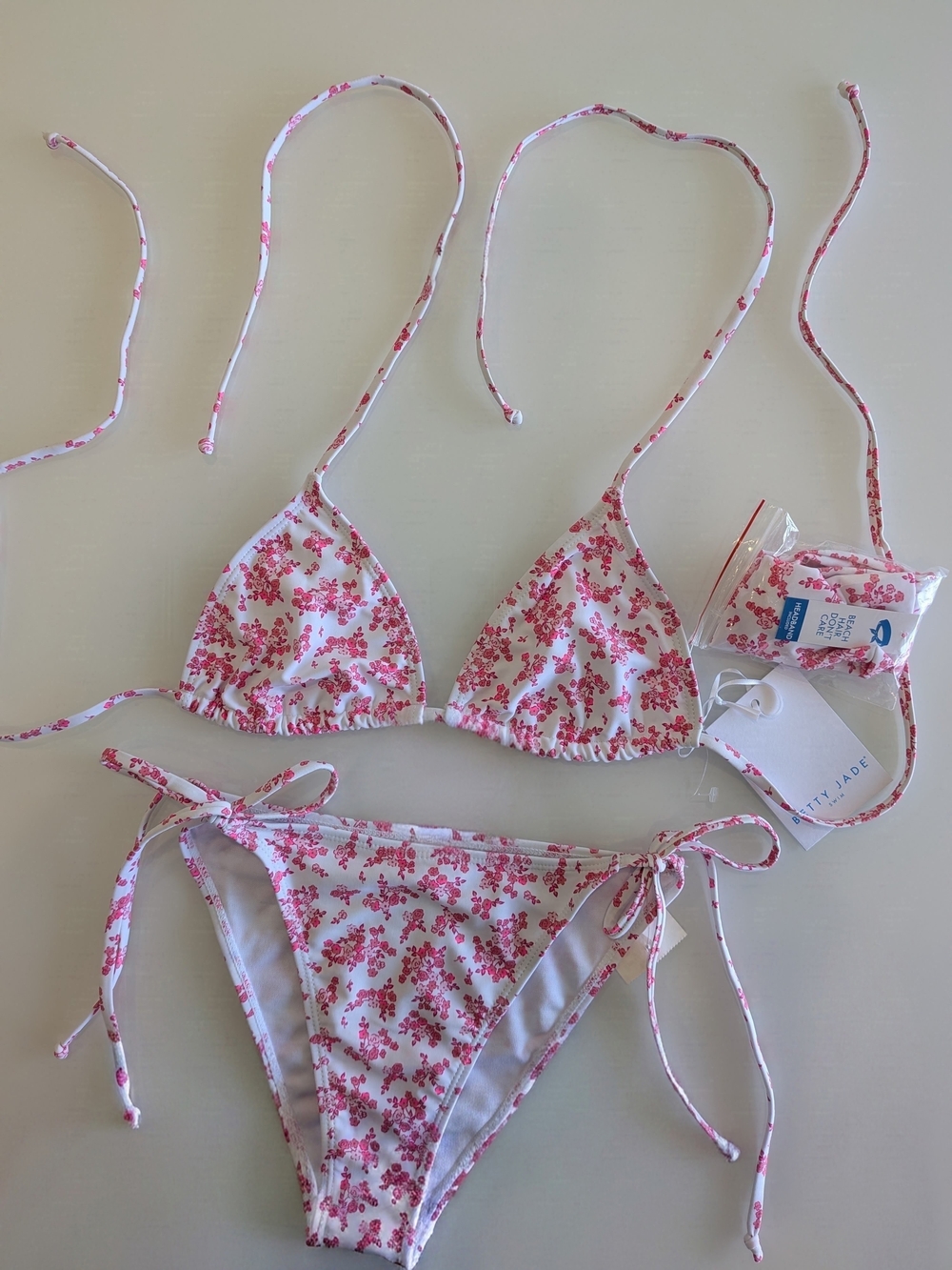 Floral Pink White String Bikini 3 Piece Set with Matching Headband New - Picture 2 of 11
